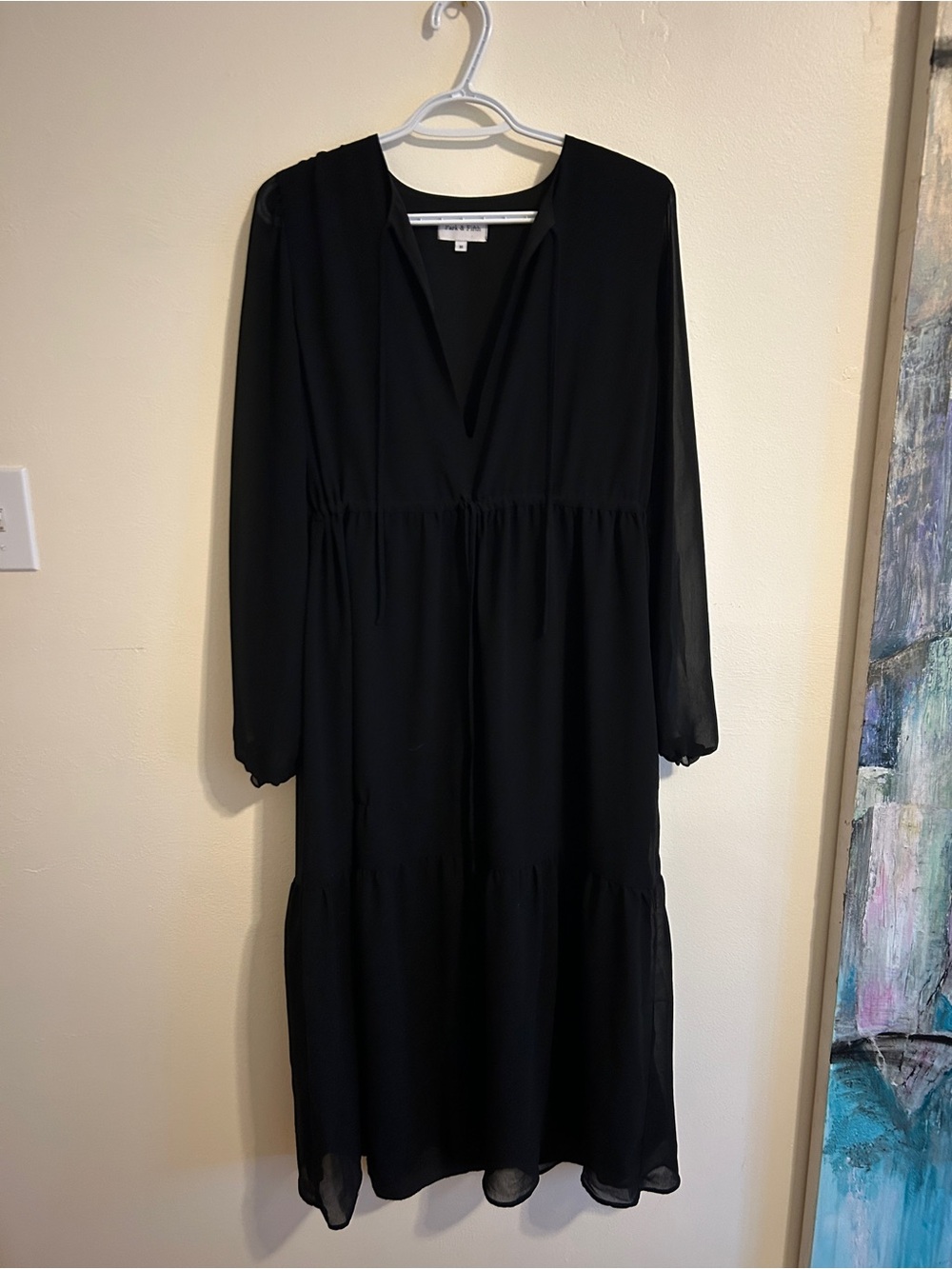 Park & Fifth Black Long Sleeve Tiered V-Neck Dress